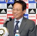 岡田監督、小笠原に「トップ下期待」 - 2010年南アフリカW杯ニュース